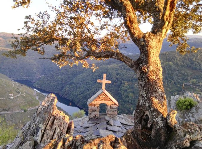 Experiencias, excursiones organizadas, viajes, rutas visitas guiadas, excursiones y actividades por la Ribeira Sacra.