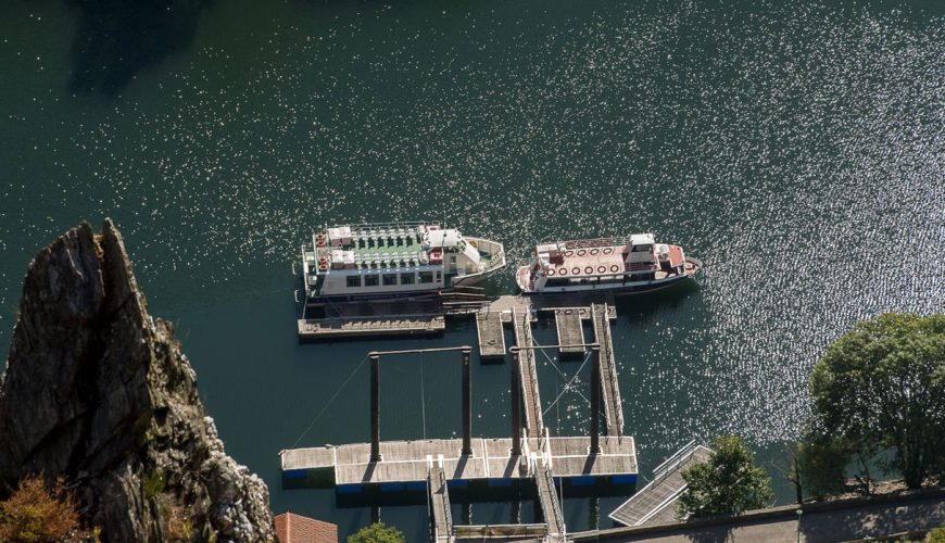 Catamaran con bodega | Ribeira Sacra